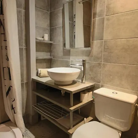 Apartmán 18 M2, En Hyper Centre-ville *