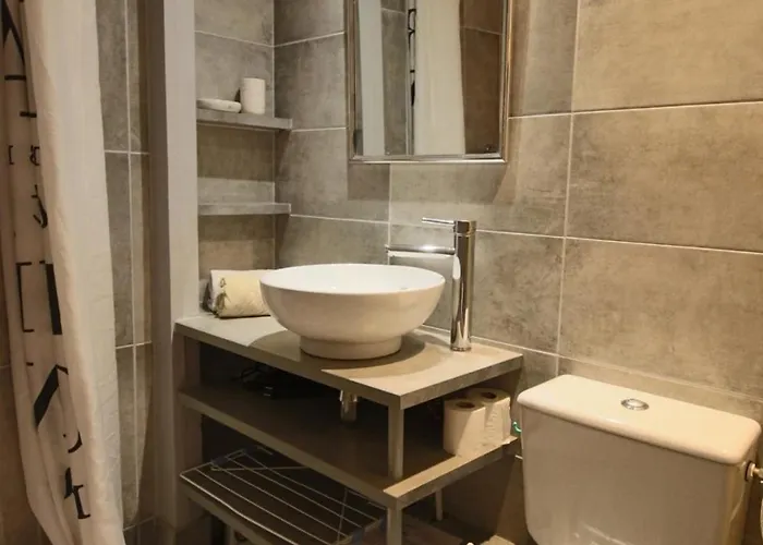 Apartment 18 M2, En Hyper Centre-ville *