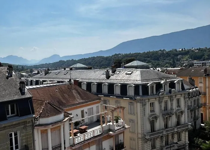 Apartment 18 M2, En Hyper Centre-ville Aix-les-Bains